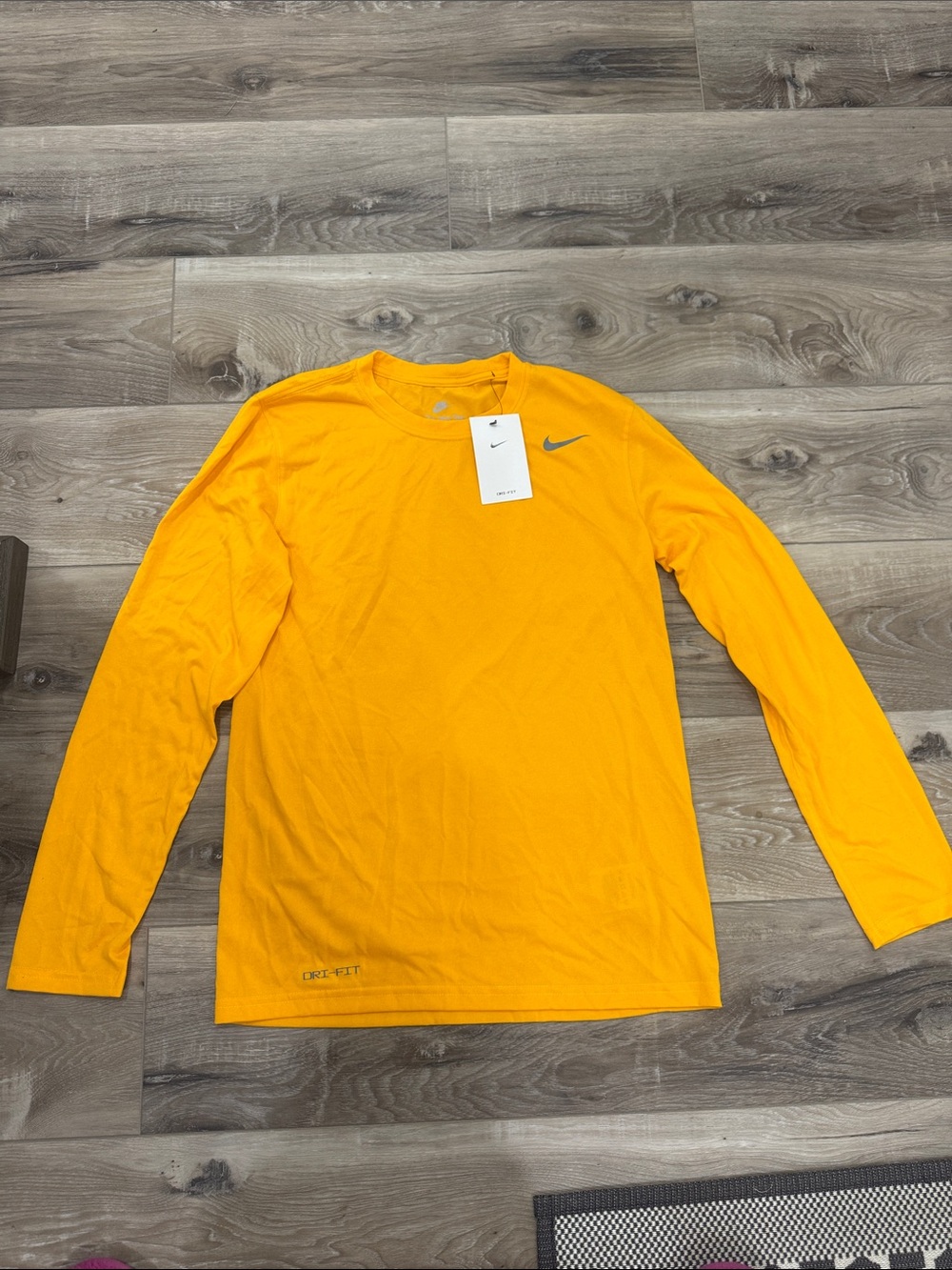 65: Nike Men’s Long Sleeve Dri-FIT Shirt